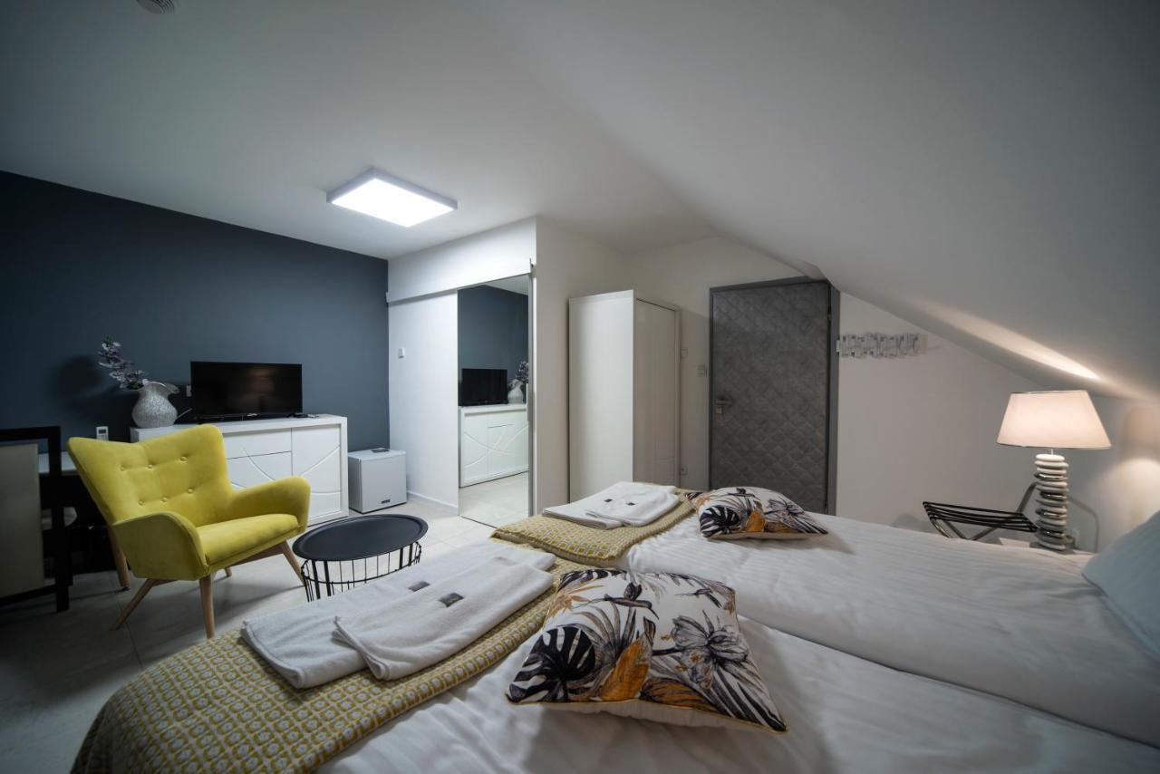 Apartmán Kp Claudia Vělička Exteriér fotografie